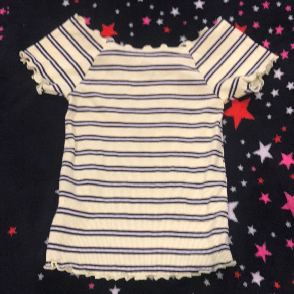 Yellow black and white striped shirt with ruffles - Picture 2 of 3